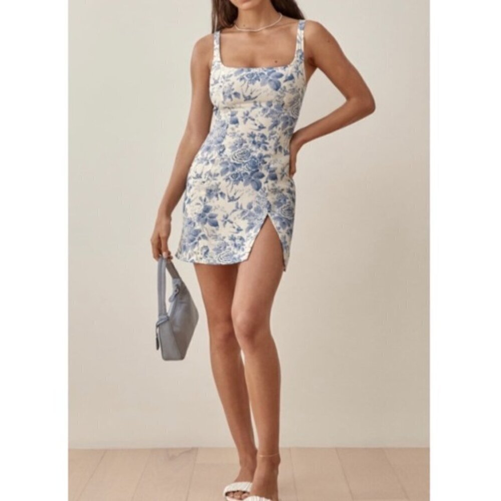 Reformation Noha Dress Blue White Floral Mini Slit Pompadour Size 2 - Picture 2 of 8
